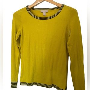 Banana Republic women sweater size M